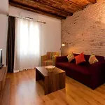Dailyflats Area Sagrada Familia